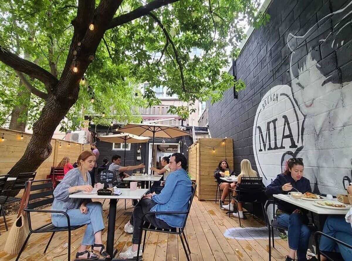 niagara falls patio restaurants