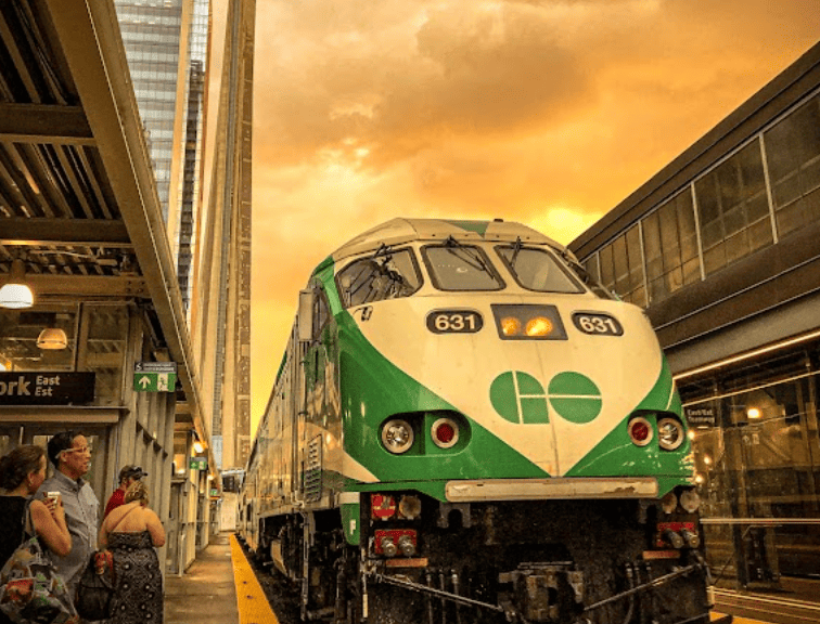 Train From Toronto to Ottawa