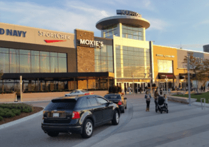restaurants in mississauga square one