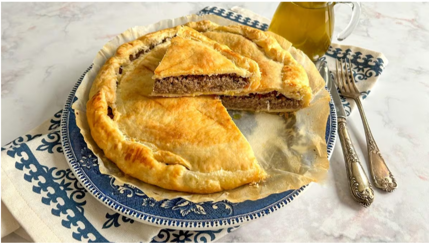 Classic English Meat Pie: A Must-Try Traditional Recipe